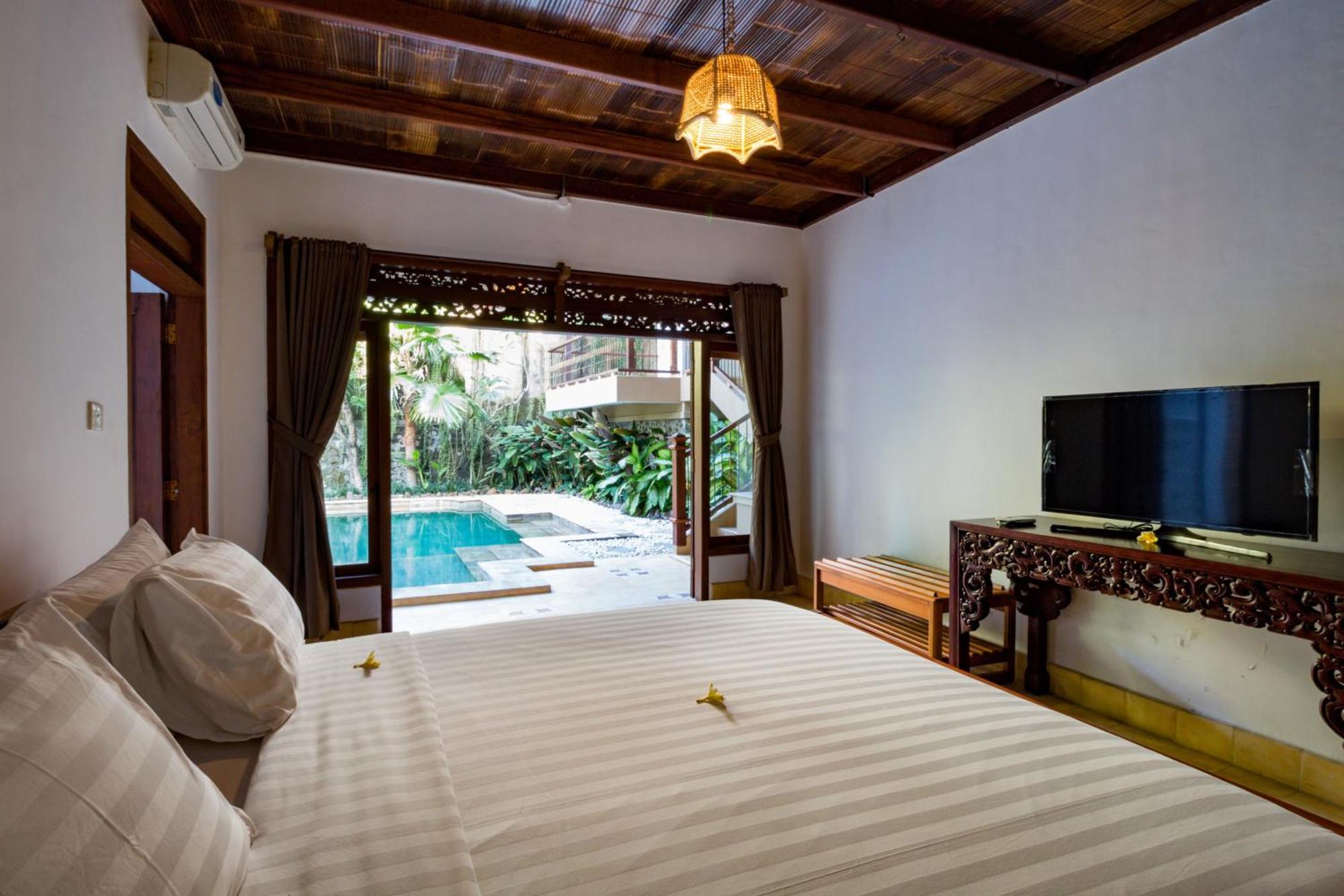 Bali Royal Heritage Villa 塞米亚克 外观 照片