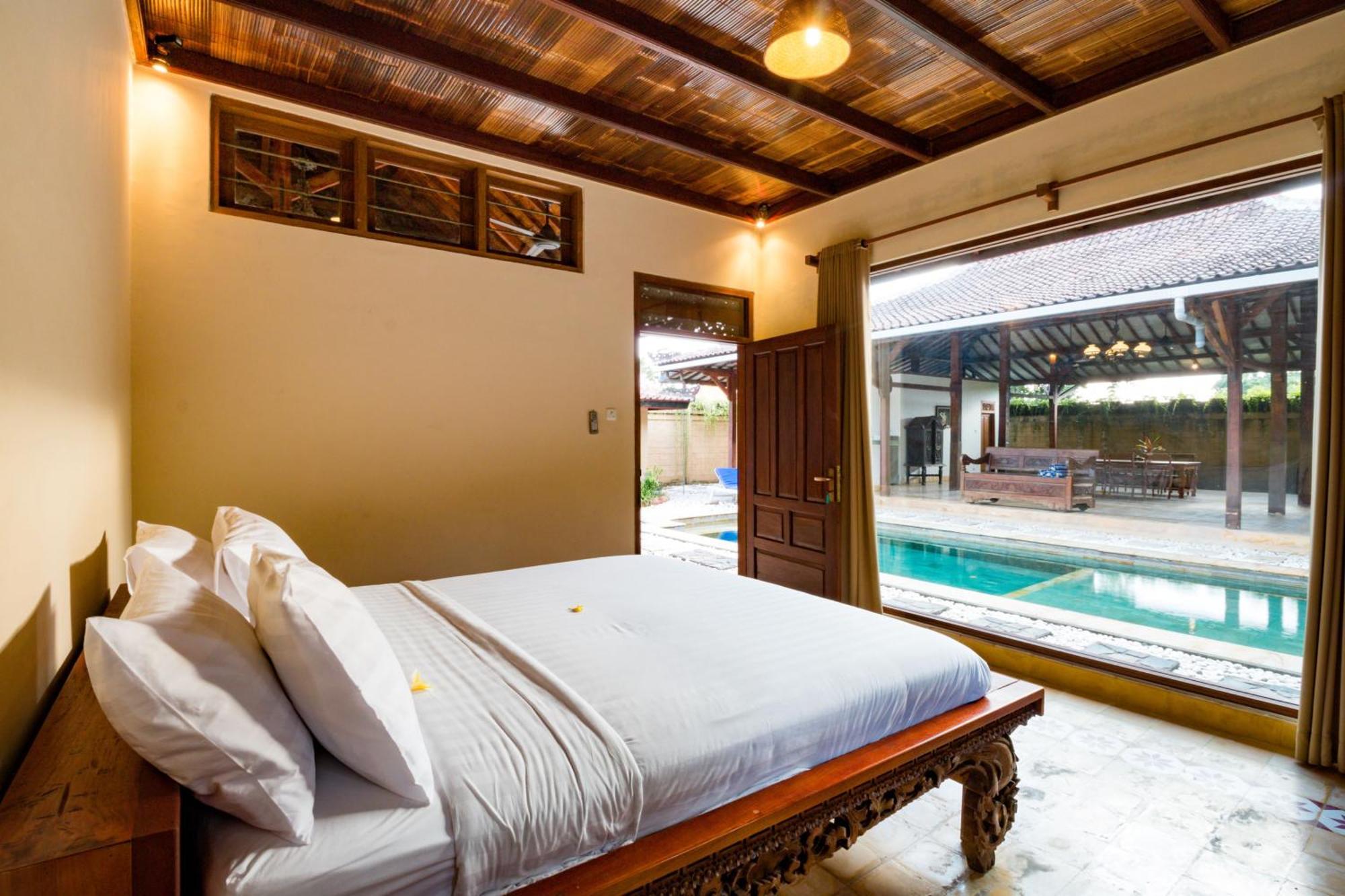 Bali Royal Heritage Villa 塞米亚克 外观 照片
