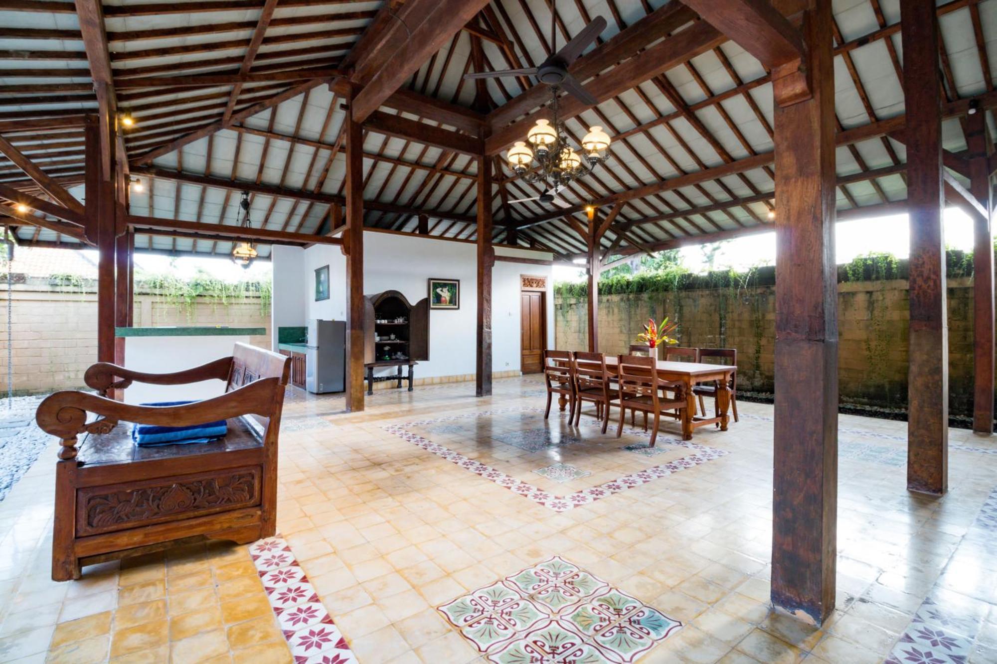 Bali Royal Heritage Villa 塞米亚克 外观 照片