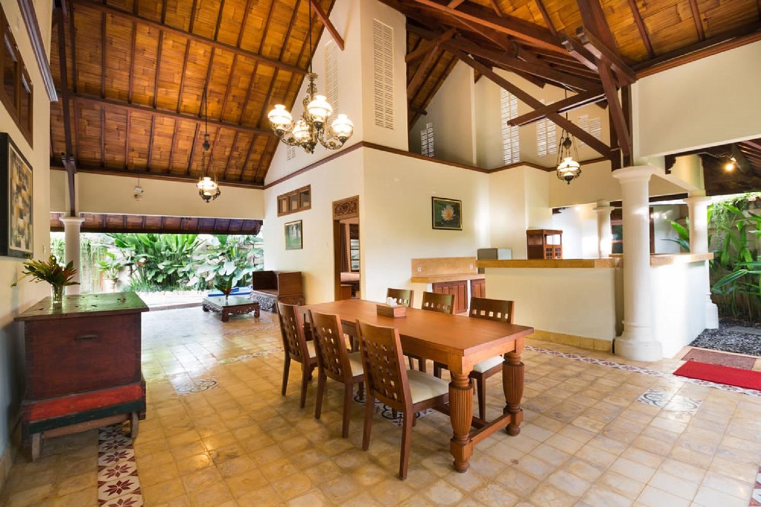 Bali Royal Heritage Villa 塞米亚克 外观 照片