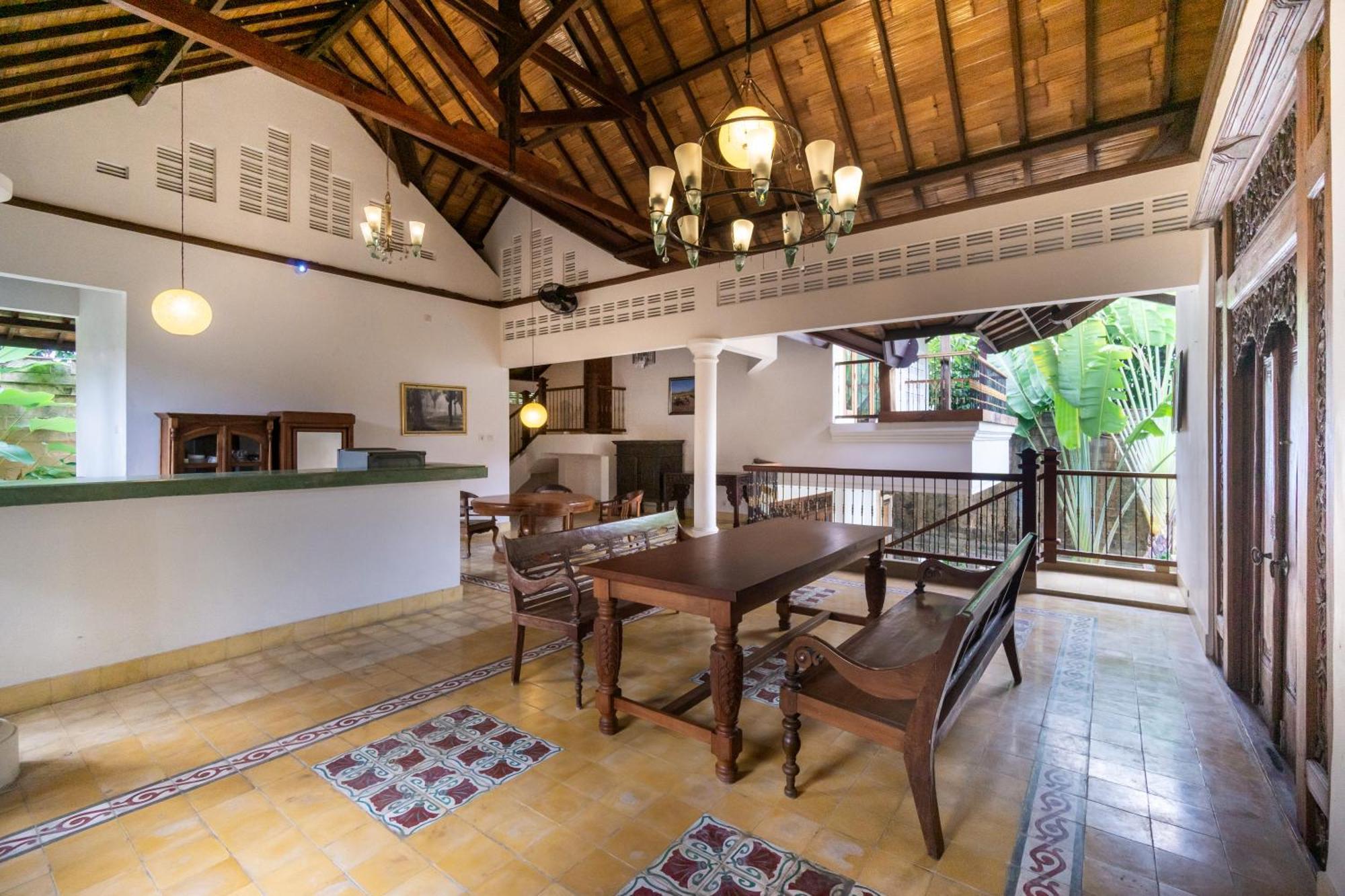 Bali Royal Heritage Villa 塞米亚克 外观 照片